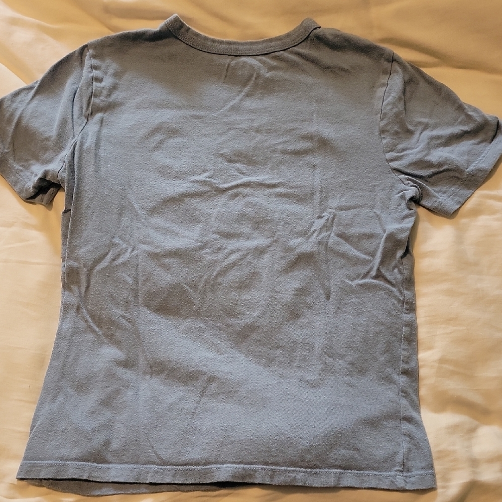 GAP Gray Short Sleeve Tee with Ramen Graphic - Picture 3 of 3